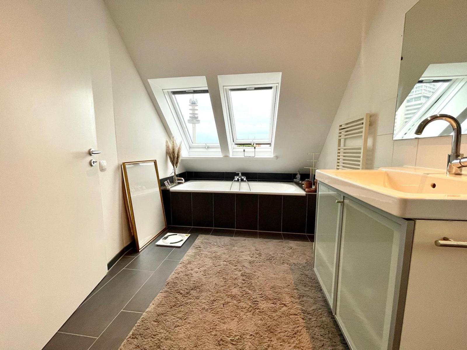 Apartment Mitten Im Leben Hannover