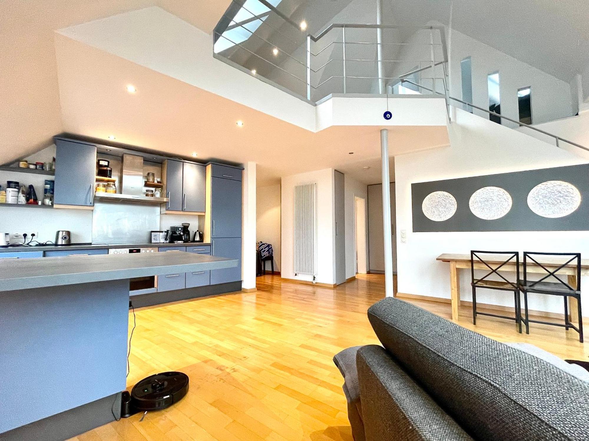 Apartment Mitten Im Leben